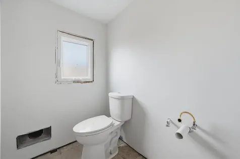 8016 South Perry Avenue Chicago IL 60620
