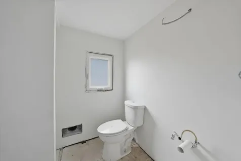 8016 South Perry Avenue Chicago IL 60620