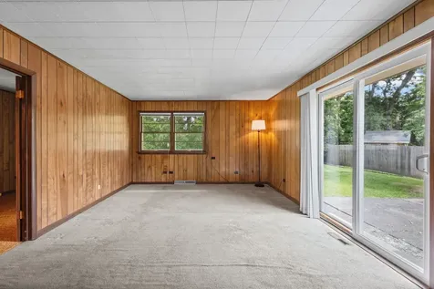 626 Greenbriar Lane Lindenhurst IL 60046