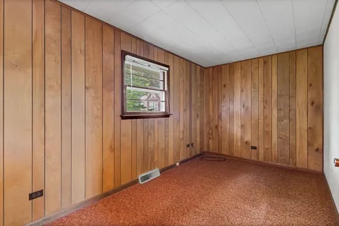 626 Greenbriar Lane Lindenhurst IL 60046