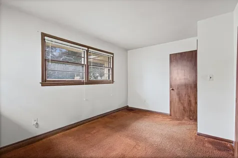 626 Greenbriar Lane Lindenhurst IL 60046