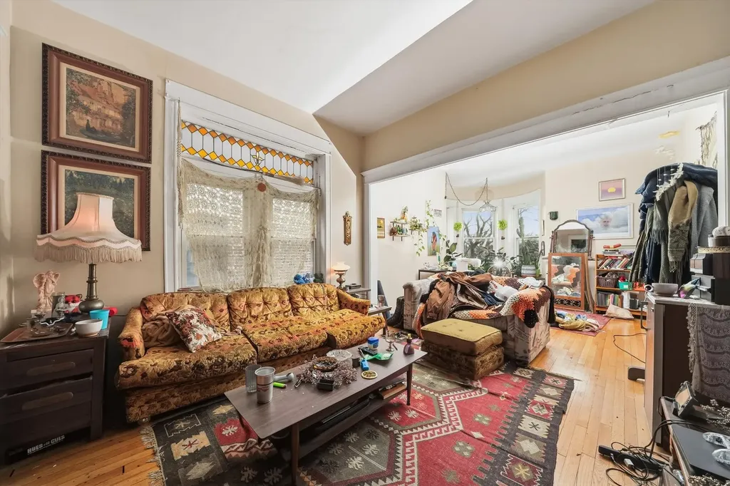 3136 West Logan Boulevard Chicago IL 60647
