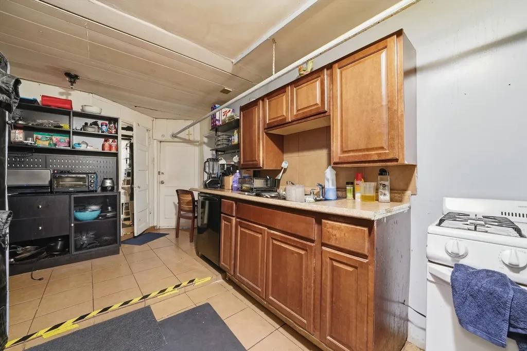 3136 West Logan Boulevard Chicago IL 60647