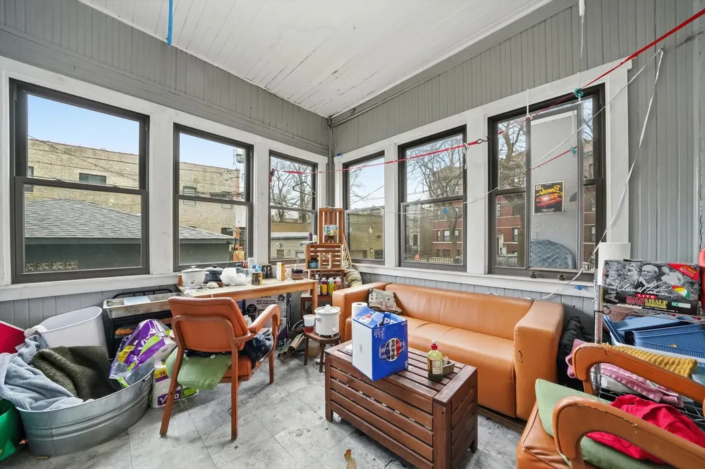 3136 West Logan Boulevard Chicago IL 60647