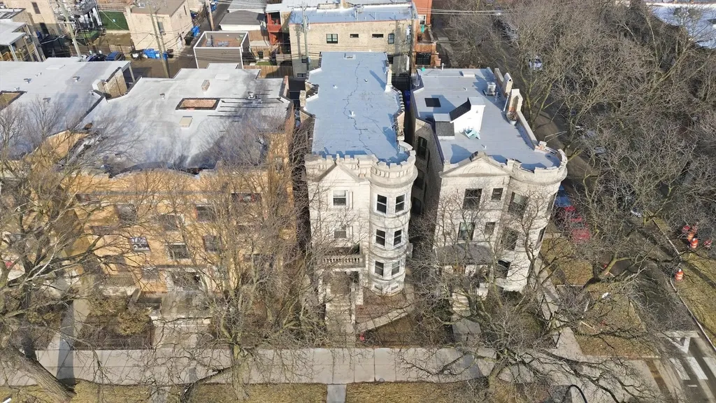 3136 West Logan Boulevard Chicago IL 60647