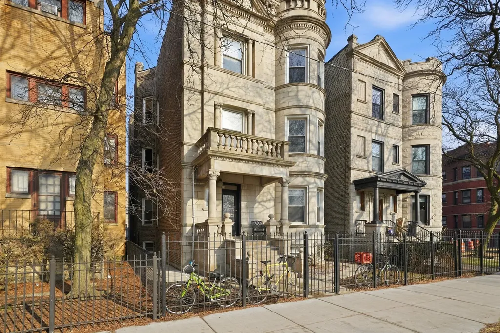 3136 West Logan Boulevard Chicago IL 60647