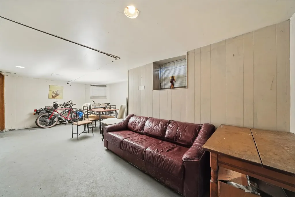 3136 West Logan Boulevard Chicago IL 60647