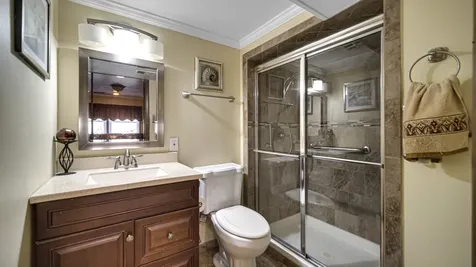 544 Thornwood Drive South Holland IL 60473