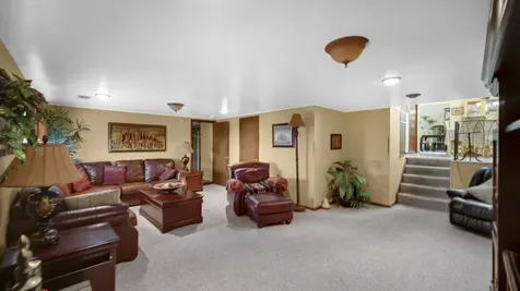 544 Thornwood Drive South Holland IL 60473