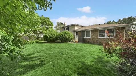 544 Thornwood Drive South Holland IL 60473