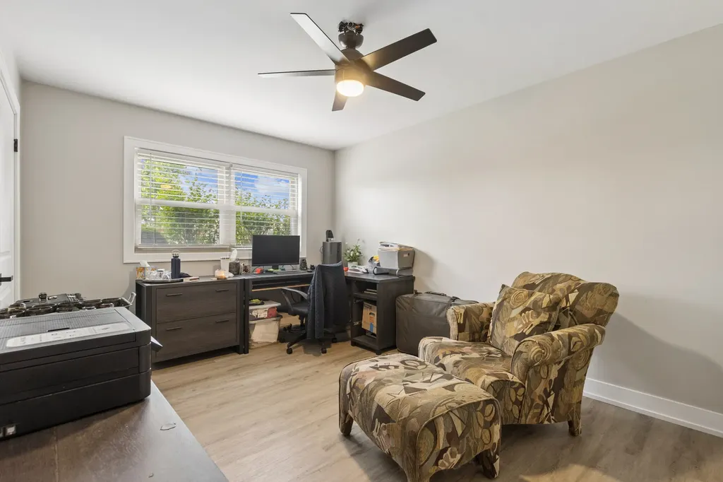 7911 West Rascher Avenue Chicago IL 60656