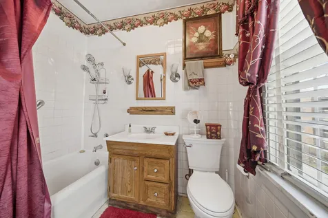 15 East 155th Street Harvey IL 60426