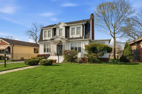 15 East 155th Street Harvey IL 60426
