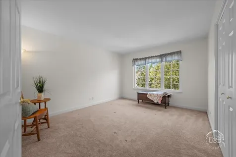 470 Prairieview Drive Geneva IL 60134