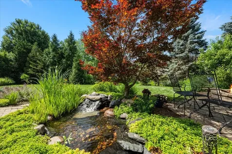 470 Prairieview Drive Geneva IL 60134
