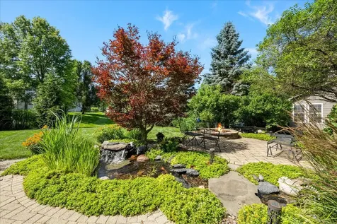 470 Prairieview Drive Geneva IL 60134