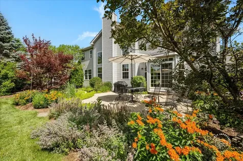 470 Prairieview Drive Geneva IL 60134