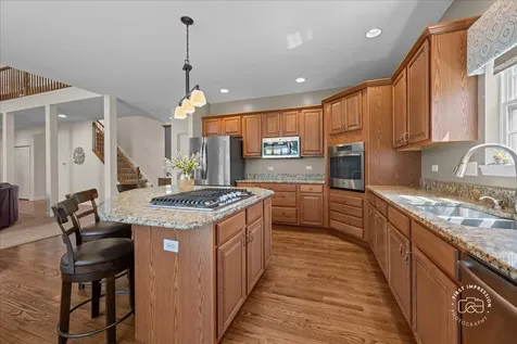 470 Prairieview Drive Geneva IL 60134