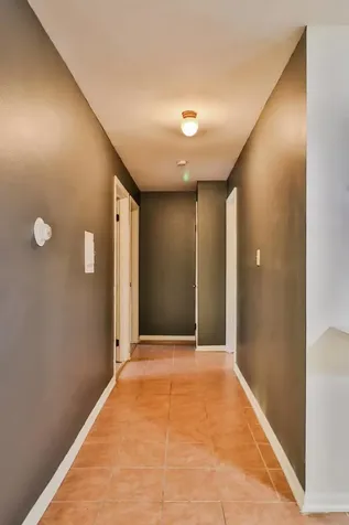 1085 Valley Lane Hoffman Estates IL 60169
