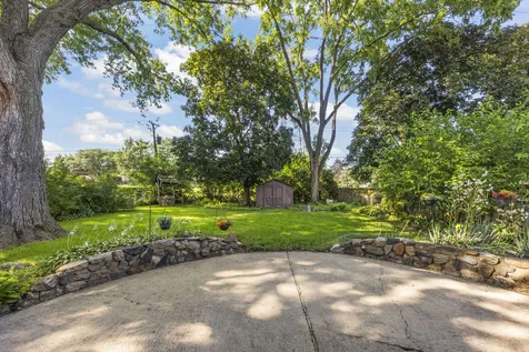 30 West Kathleen Drive Des Plaines IL 60016