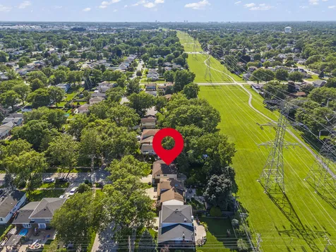 30 West Kathleen Drive Des Plaines IL 60016