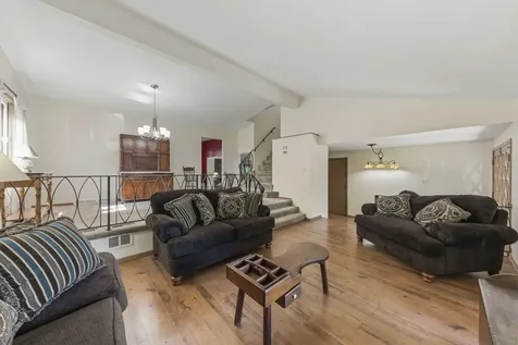 30 West Kathleen Drive Des Plaines IL 60016