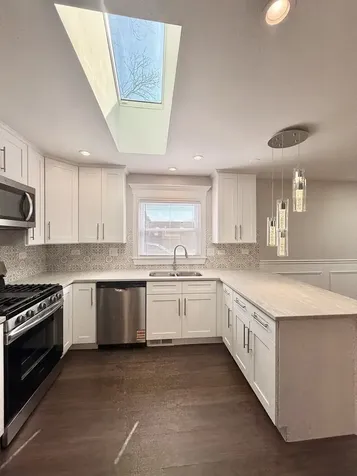 11657 South Racine Avenue Chicago IL 60643