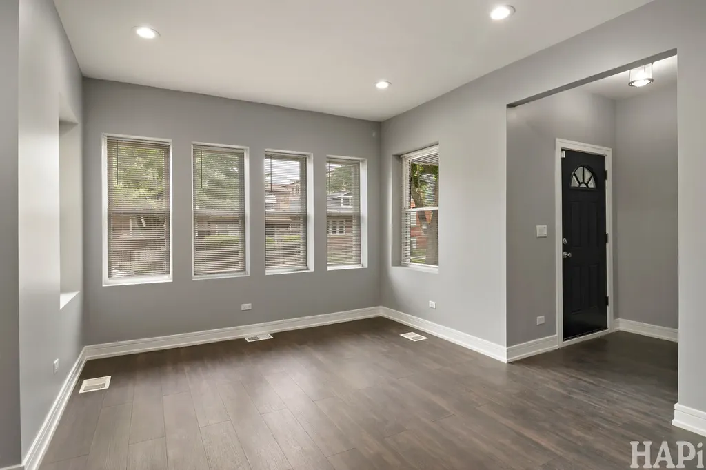 7837 South Laflin Street Chicago IL 60620