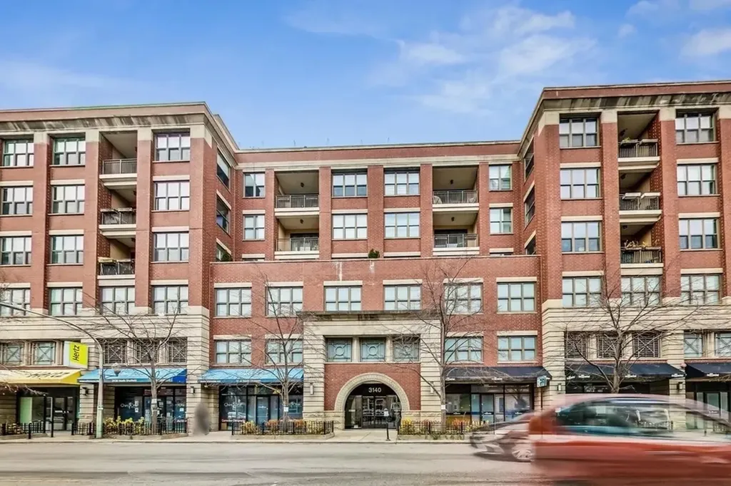 3140 North Sheffield Avenue Chicago IL 60657