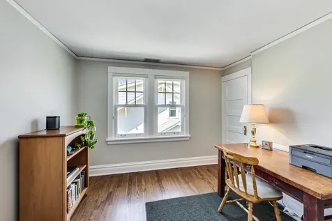 1223 Ridgewood Drive Highland Park IL 60035