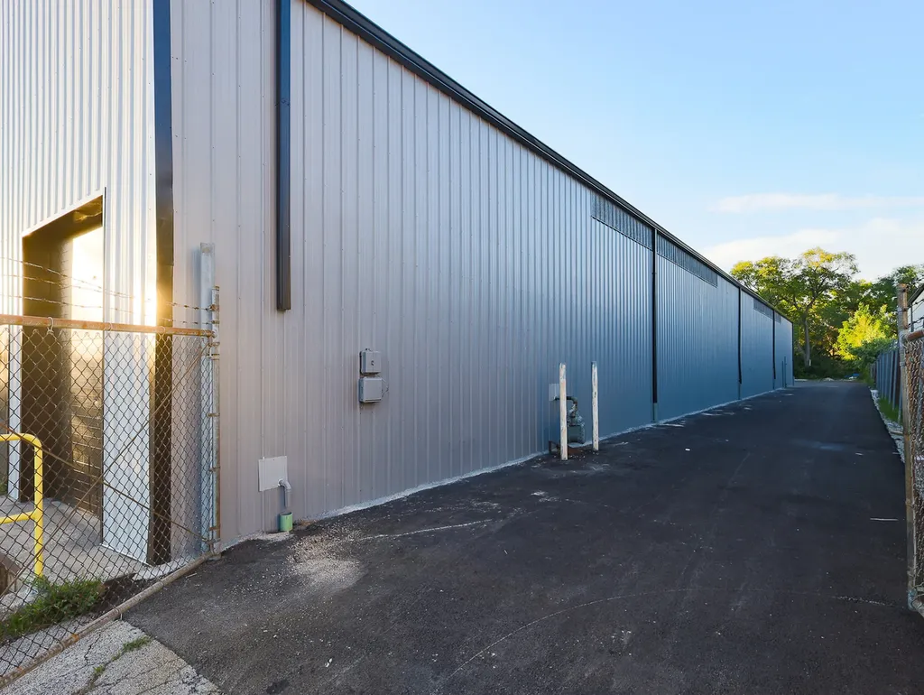 2946 Wireton Road Blue Island IL 60406