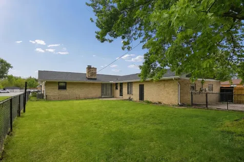 654 East Sibley Boulevard Dolton IL 60419