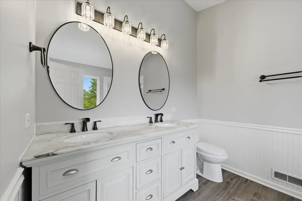 2657 Wydown Lane Aurora IL 60502
