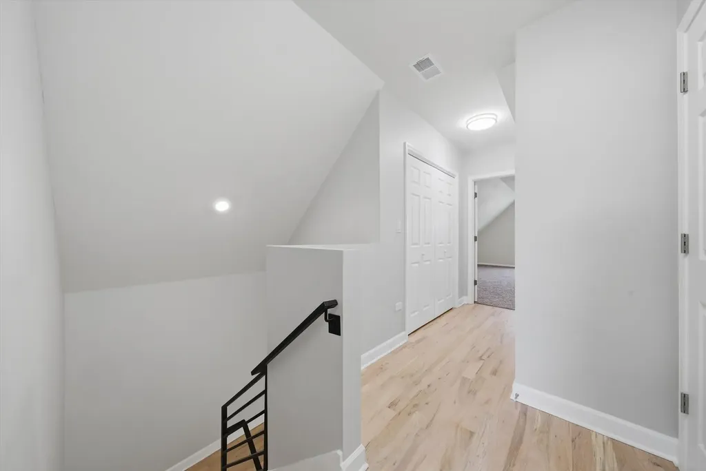 1249 West 73rd Place Chicago IL 60636
