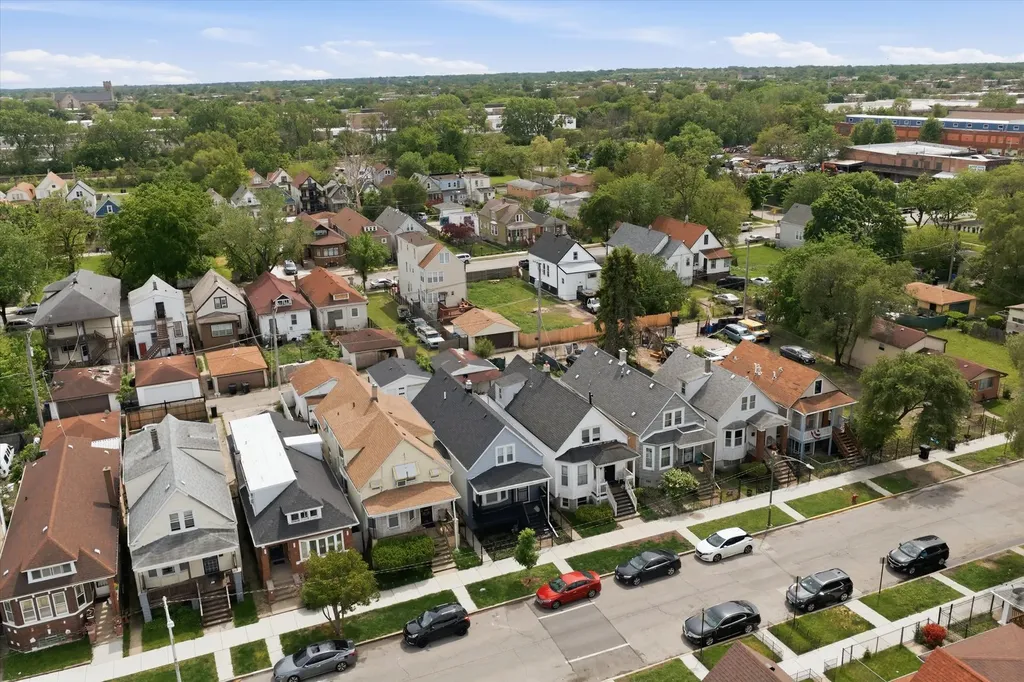 1249 West 73rd Place Chicago IL 60636