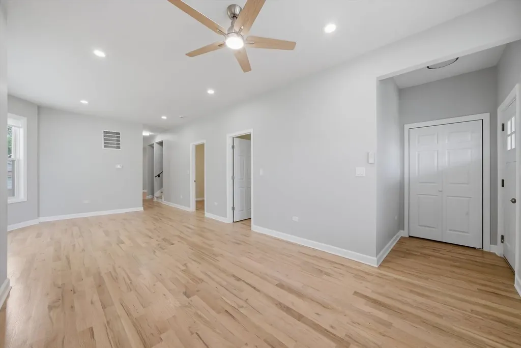 1249 West 73rd Place Chicago IL 60636