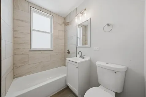 1249 West 73rd Place Chicago IL 60636