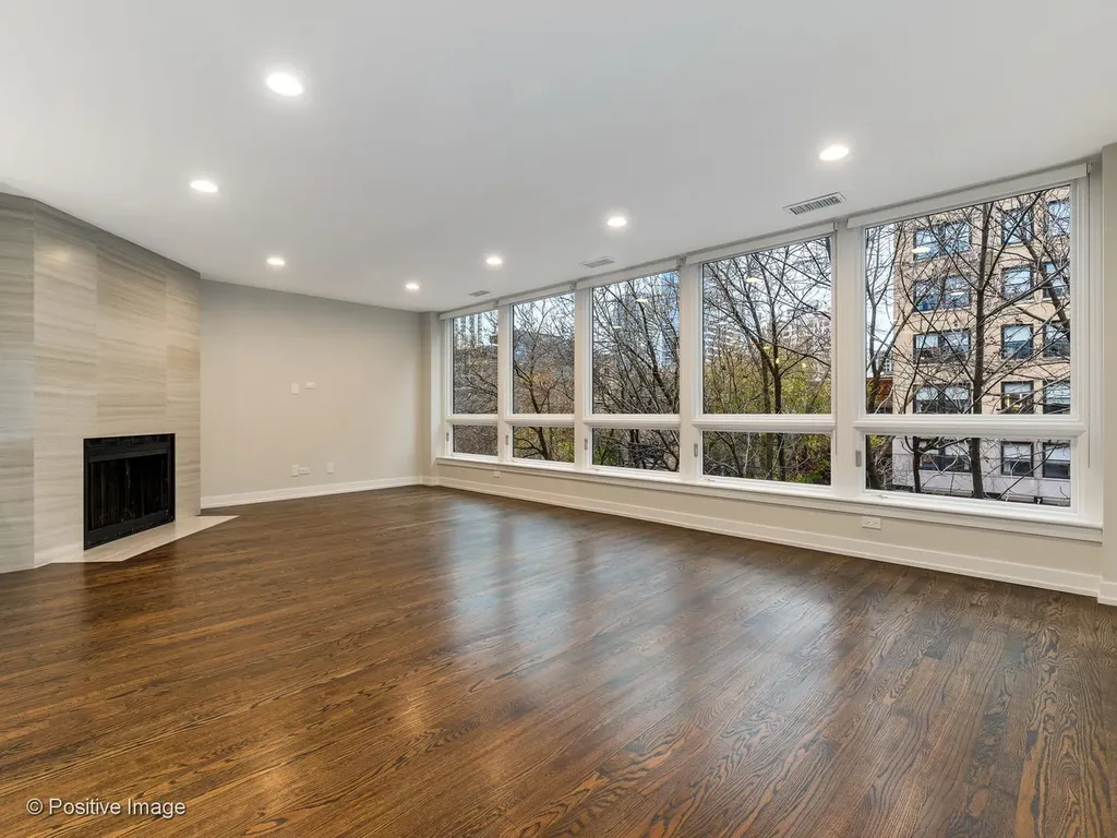 1241 North Dearborn Street Chicago IL 60610