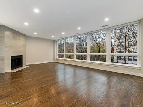 1241 North Dearborn Street Chicago IL 60610
