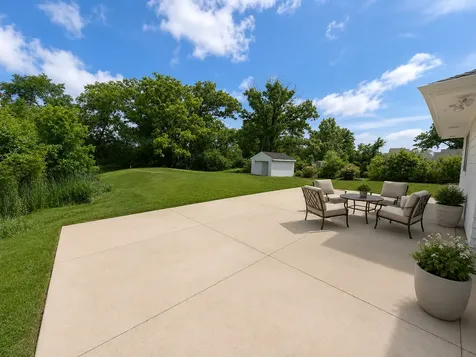 4376 West Hill Avenue Gurnee IL 60031