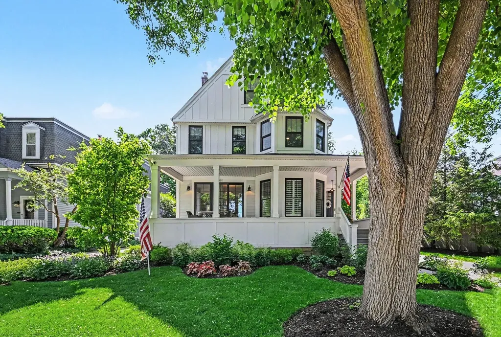 4036 Grand Avenue Western Springs IL 60558