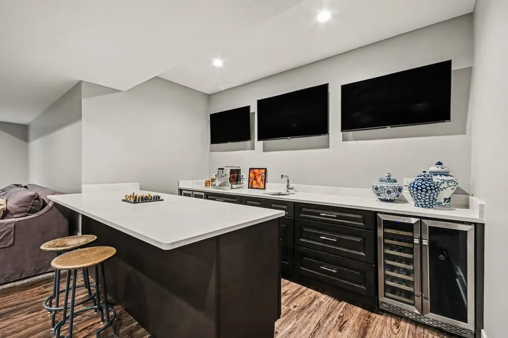 4036 Grand Avenue Western Springs IL 60558