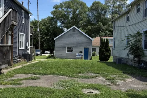 37 Stephen Street Lemont IL 60439