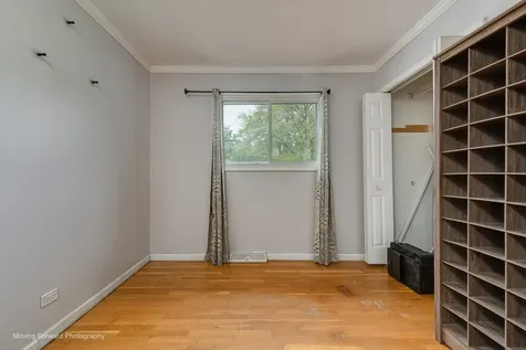 3267 Louise Court Lansing IL 60438