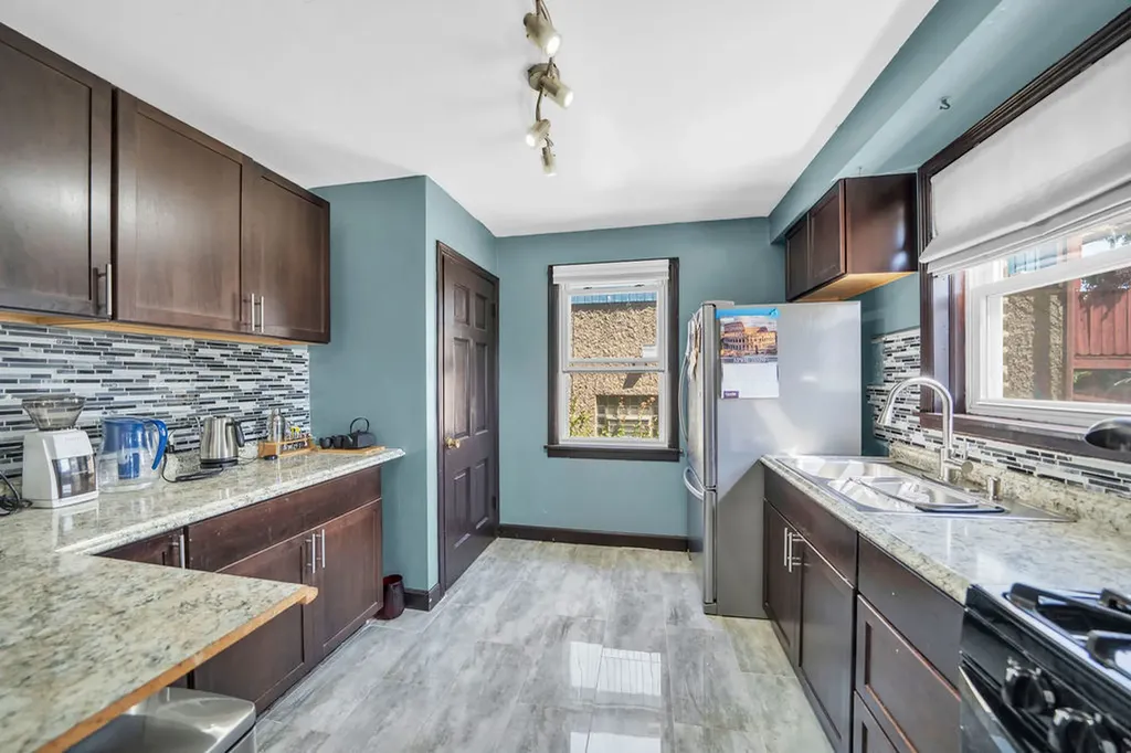 5123 South Avers Avenue Chicago IL 60632
