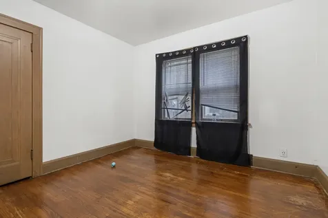 2215 13TH Avenue Rockford IL 61104