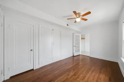 2739 West Lunt Avenue Chicago IL 60645