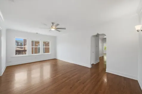 2739 West Lunt Avenue Chicago IL 60645