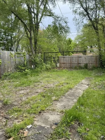 6905 South Woodlawn Avenue Chicago IL 60637