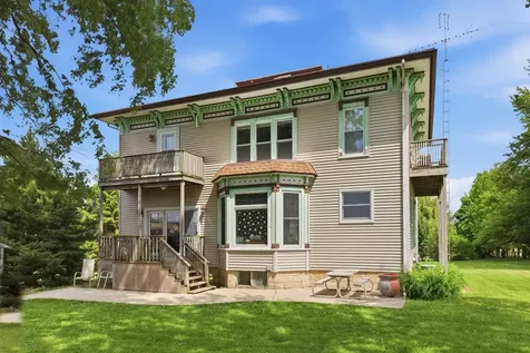 403 East Cherokee Avenue Shabbona IL 60550